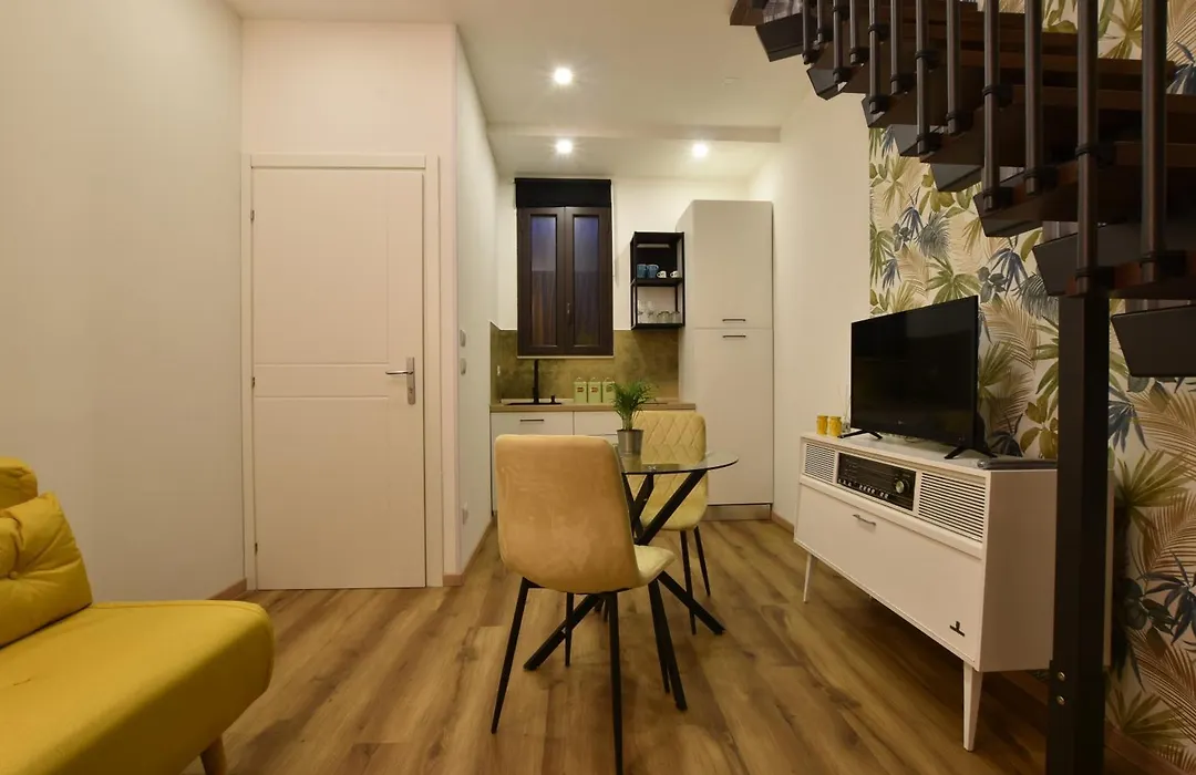 XX Miglia rooms Catania city center-1