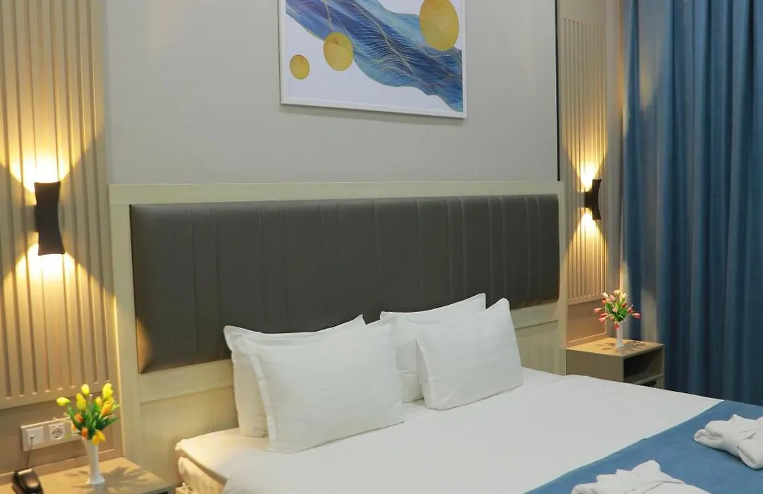 Human Hotel-1