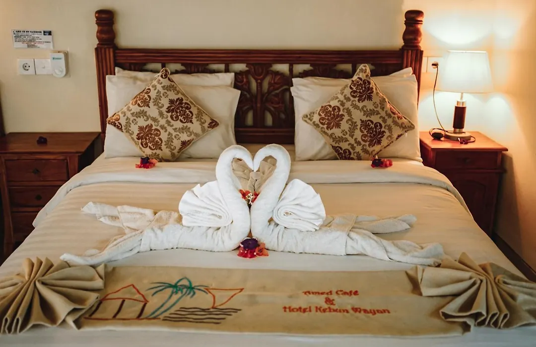 Amed Cafe & Hotel Kebun Wayan-1