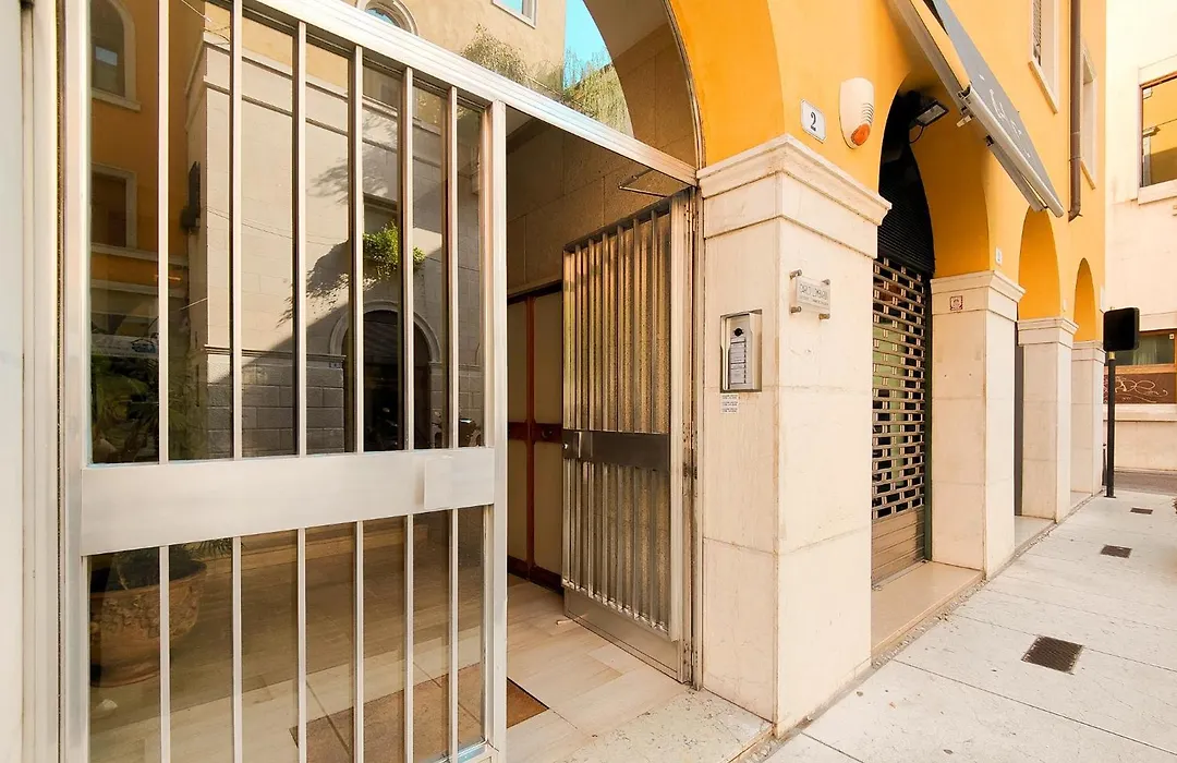 Corte Melone Rooms-Upper Floor-1