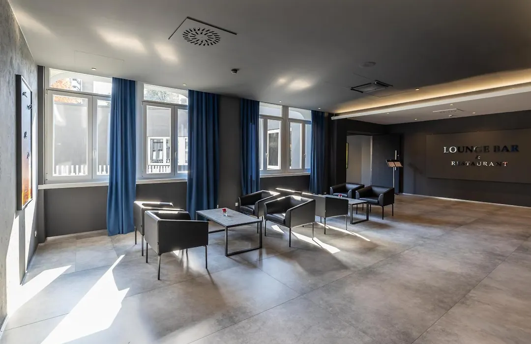 Hotel Da Vinci-1