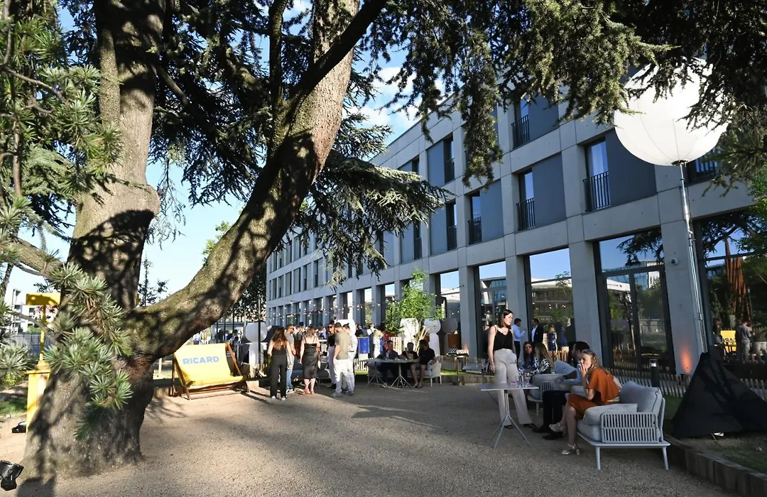 The Ruck Hotel-1