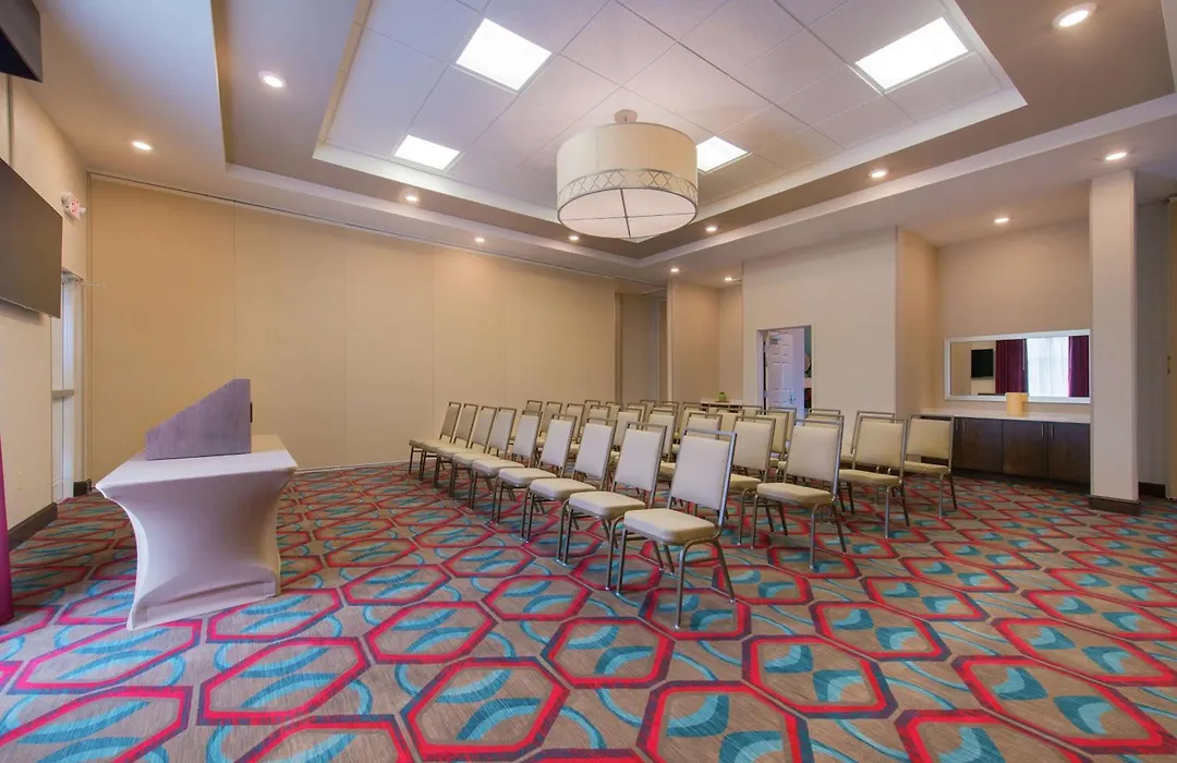 Hilton Garden Inn Bristol-1