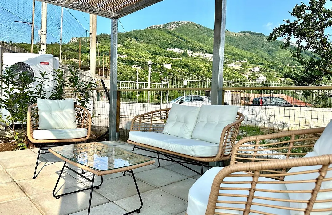 Good Vibes Luxury Rooms-1