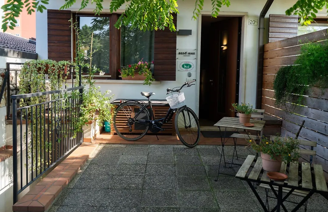 Bed And Bike Verona-1