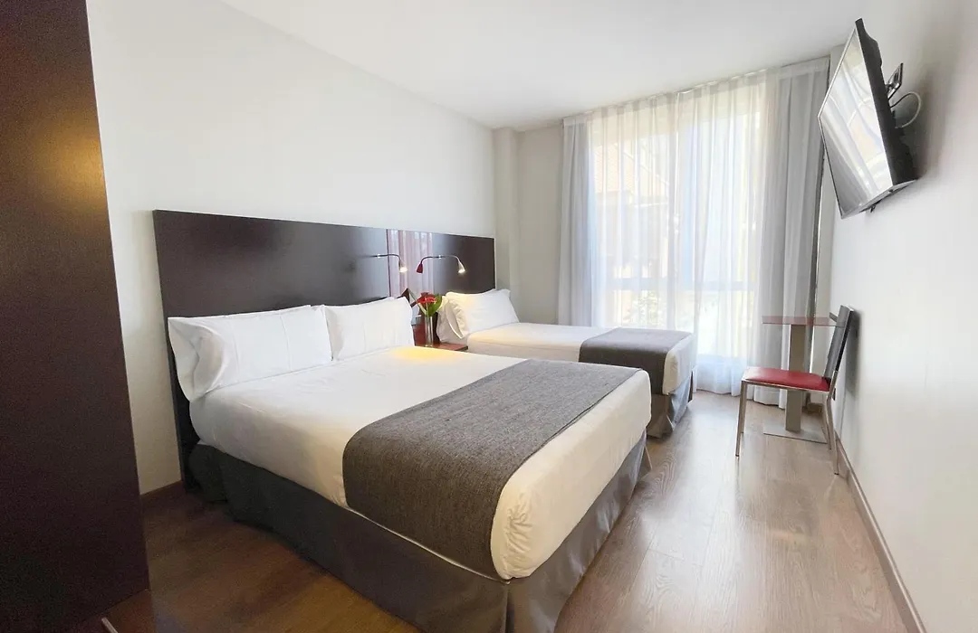 Sm Hotel Sant Antoni-1