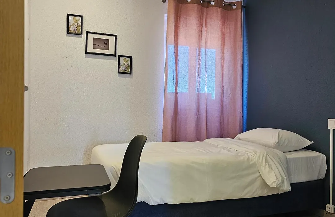 Marinha Garden Inn - Al-1