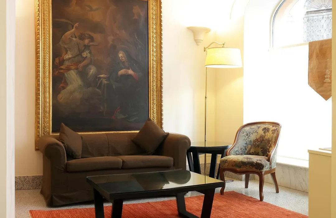 Hotel Albergo Santa Chiara-1