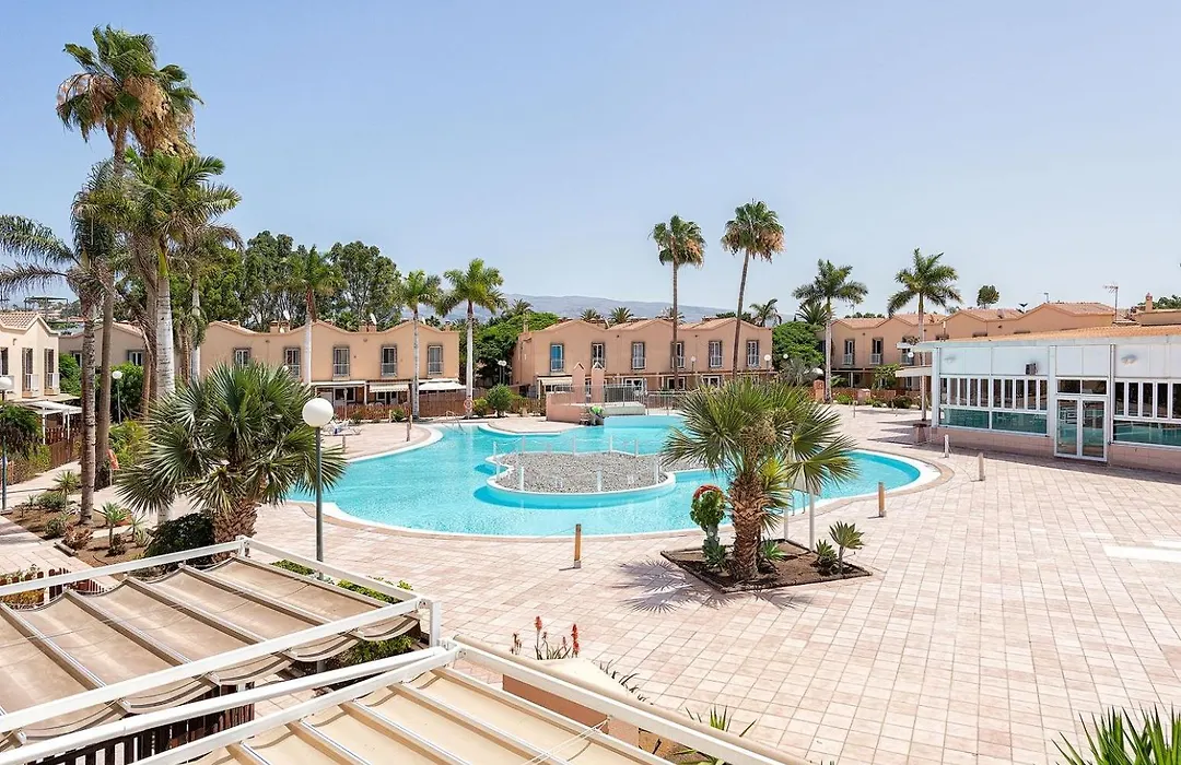 Villetta Green Oasis Club-1