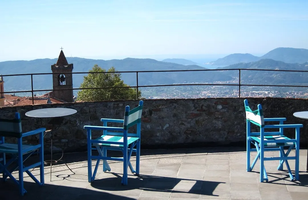Castello Malaspina di Fosdinovo-1