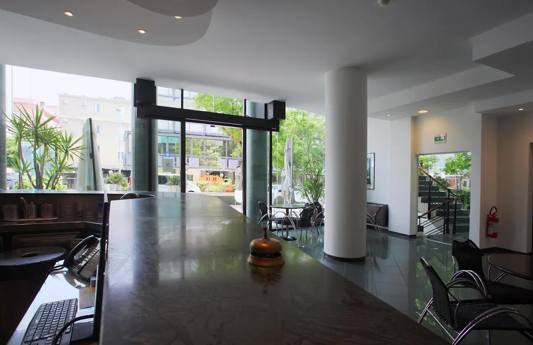 Hotel Ali d'Oro-1
