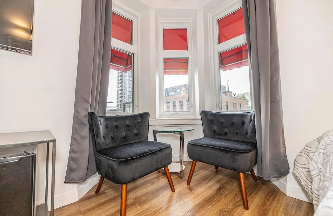 Hotel Le Coach-1