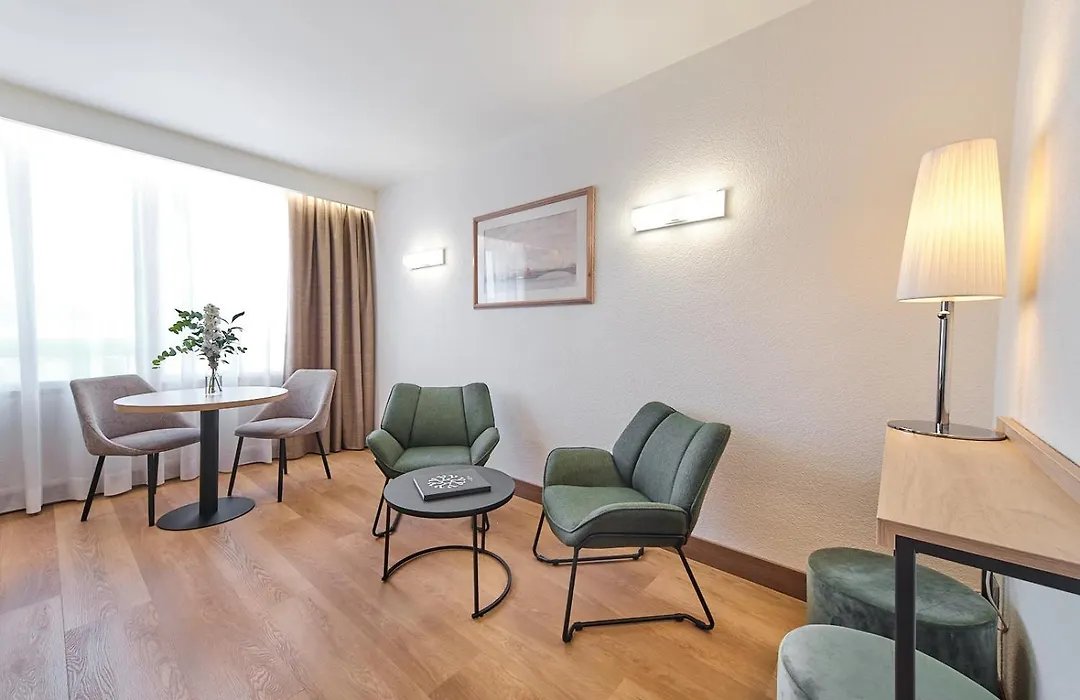 Hotel Albret-1
