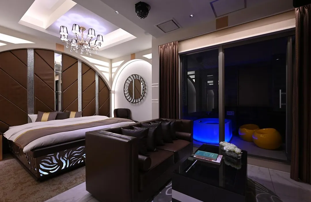 Hotel Varkin Annex-1
