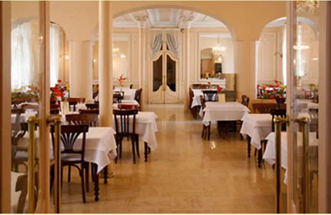 Hôtel Métropole-1