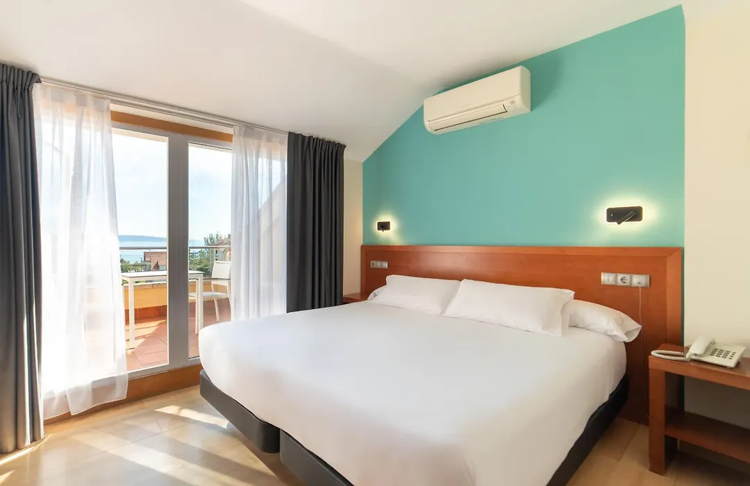 Hotel Playa Langosteira by Adeloló-1