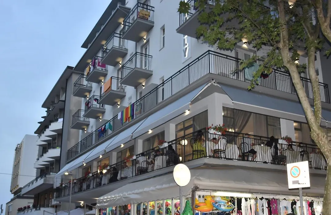 Lively Hotel-1