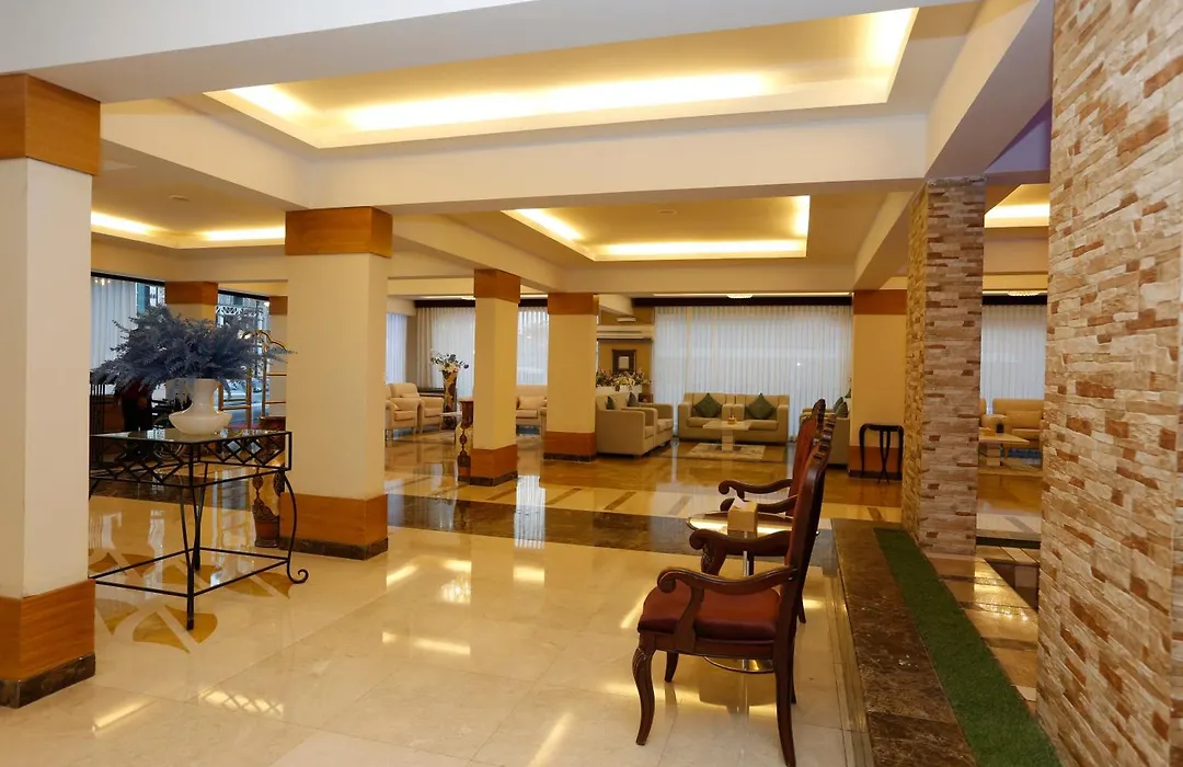 Hotelier Suites By Cantonal-1
