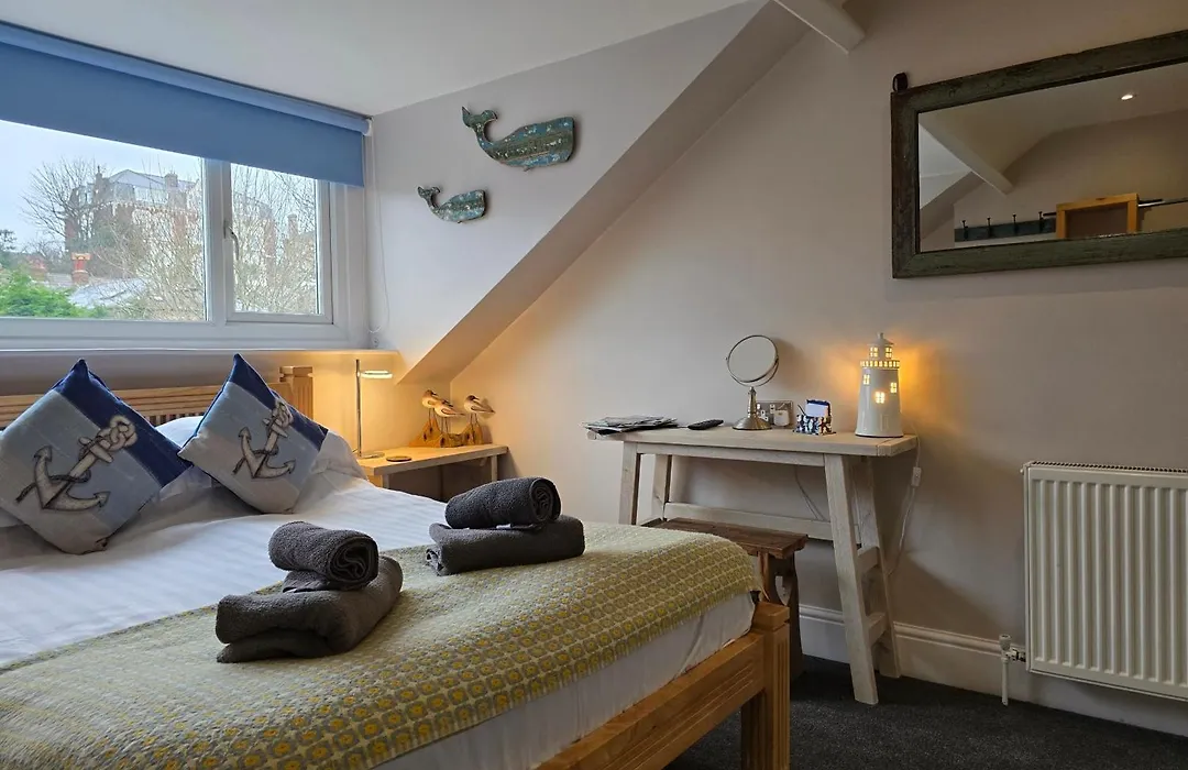 Ashburton House - B&B-1
