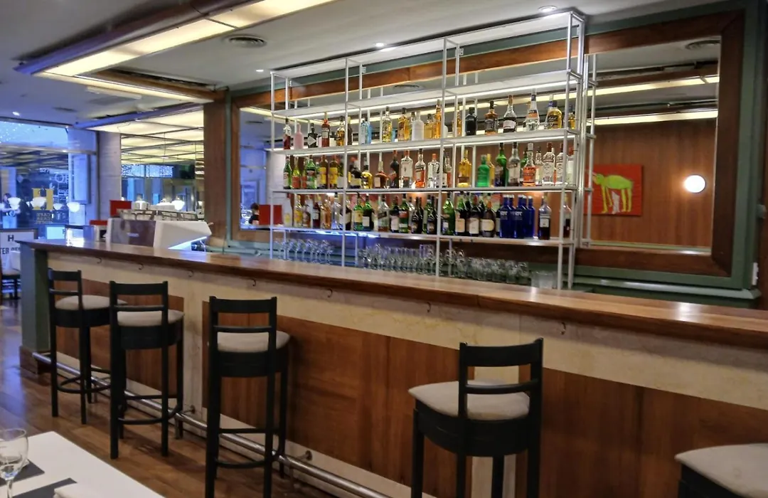 Lafayette Hotel-1