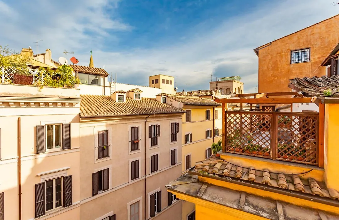 Daplace - La Mongolfiera Rooms In Navona-1