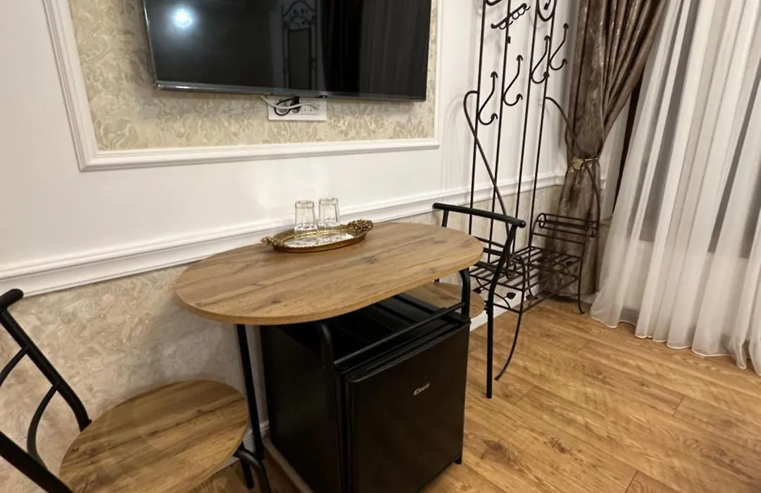 Hotel Boutique Cathedral Plaza Residences Room For Rent Downtown-1