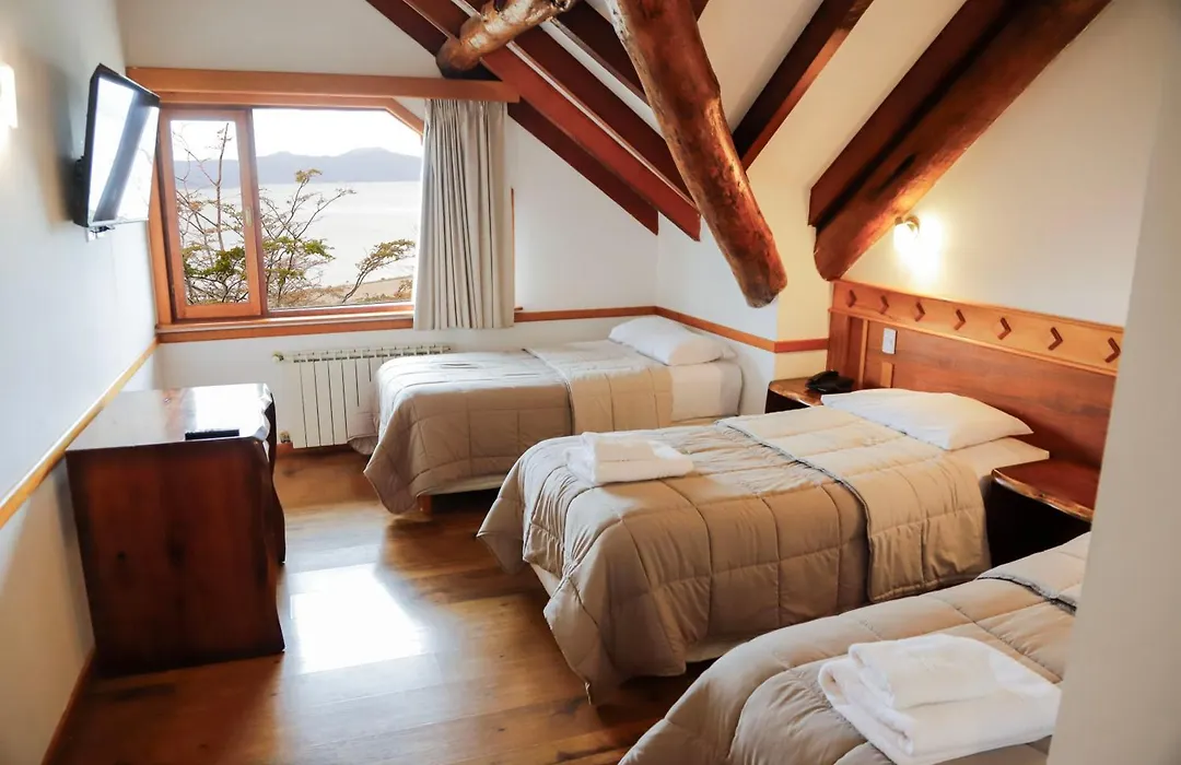 Costa Ushuaia-1