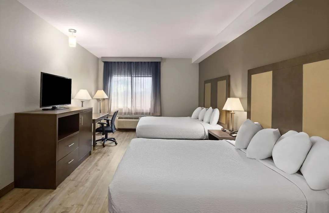 Baymont By Wyndham Moses Lake-1