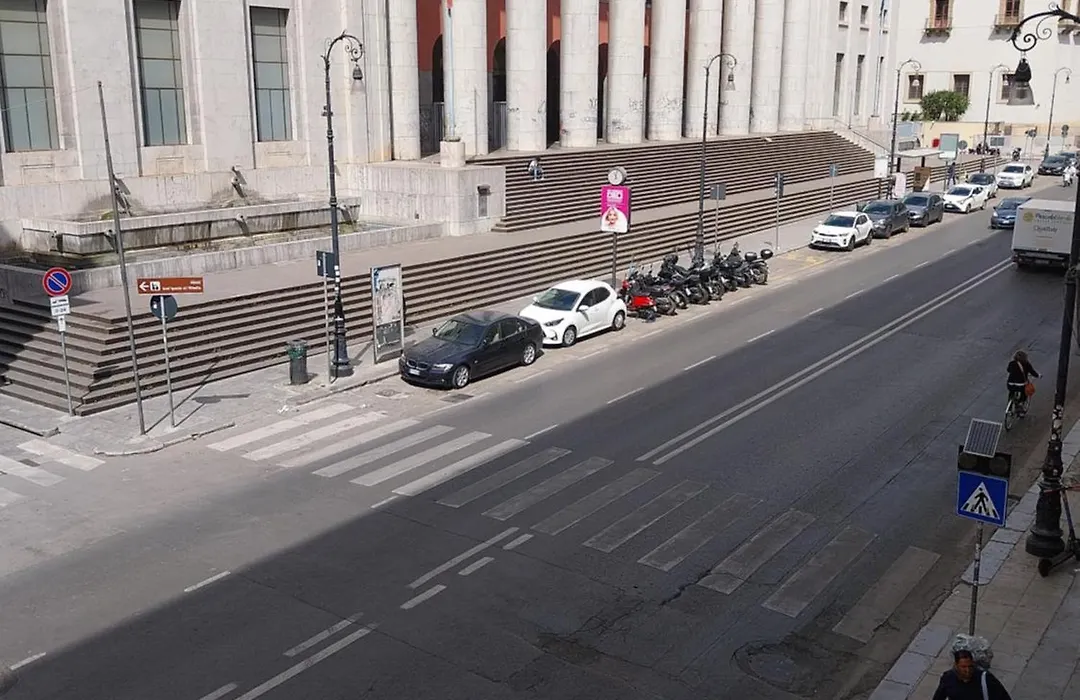 315 Via Roma Rooms Centro-1