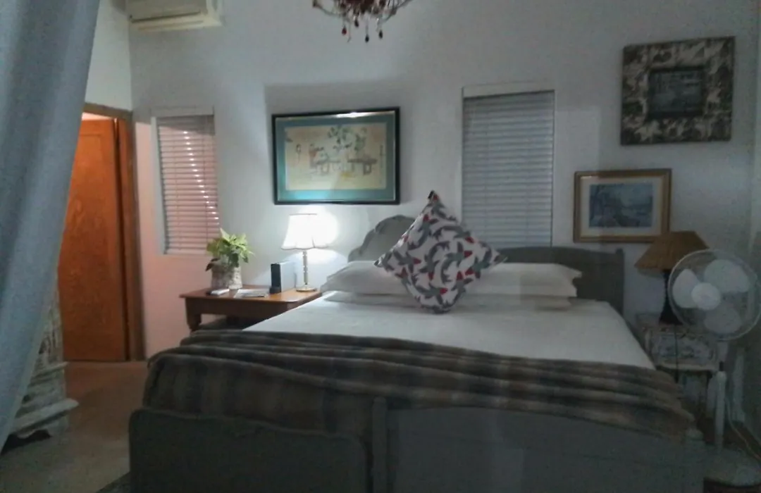 Acacia Home-1