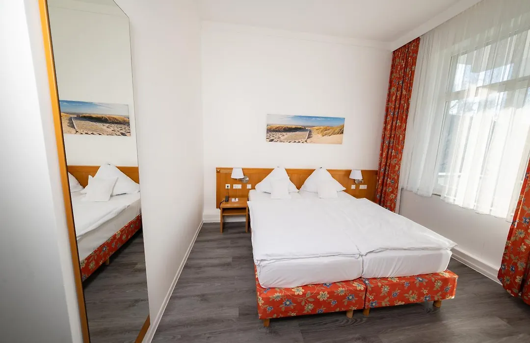 Hotel Alpha-1