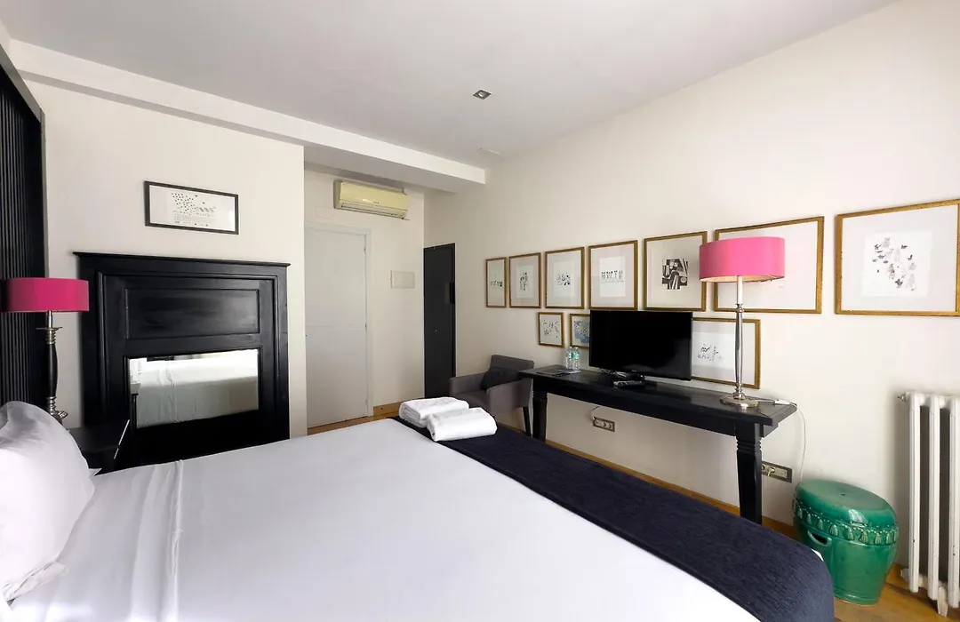 Hotel Market-1