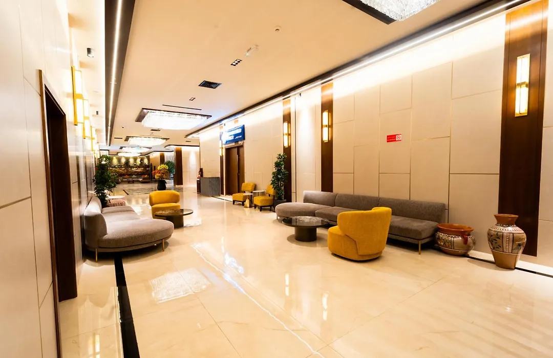 Grand Astoria Hotel-1
