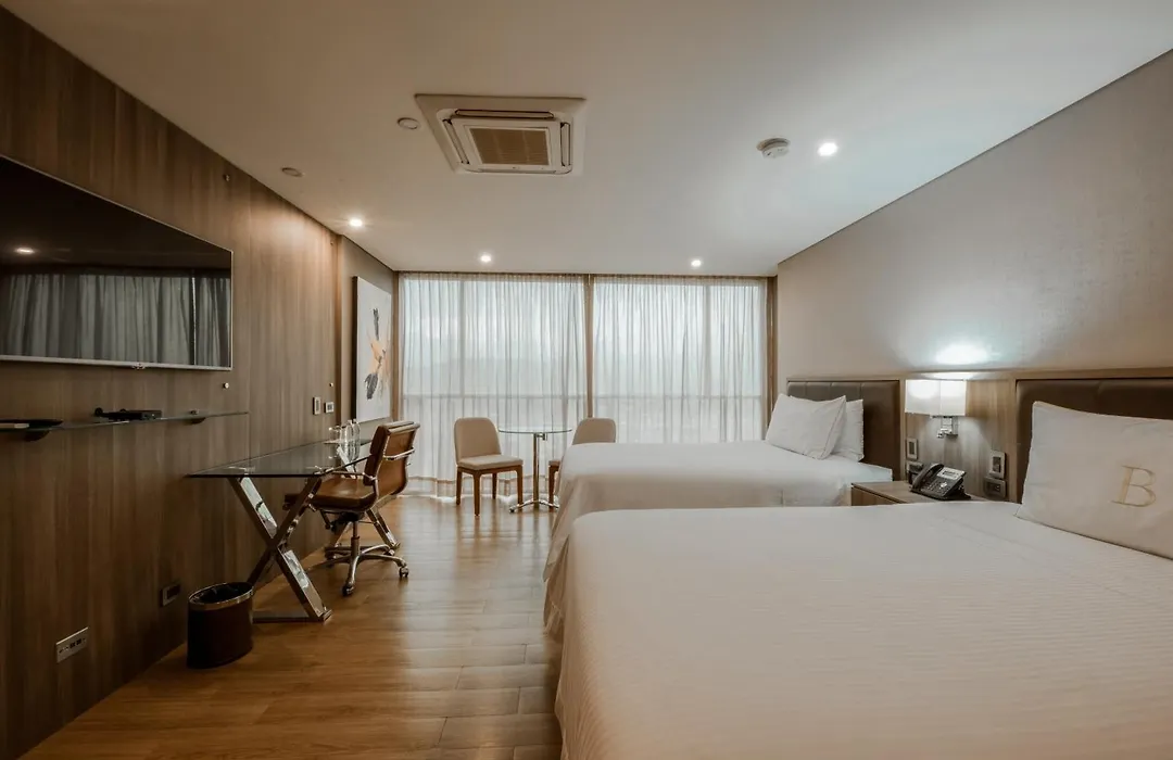 Binn Hotel-1