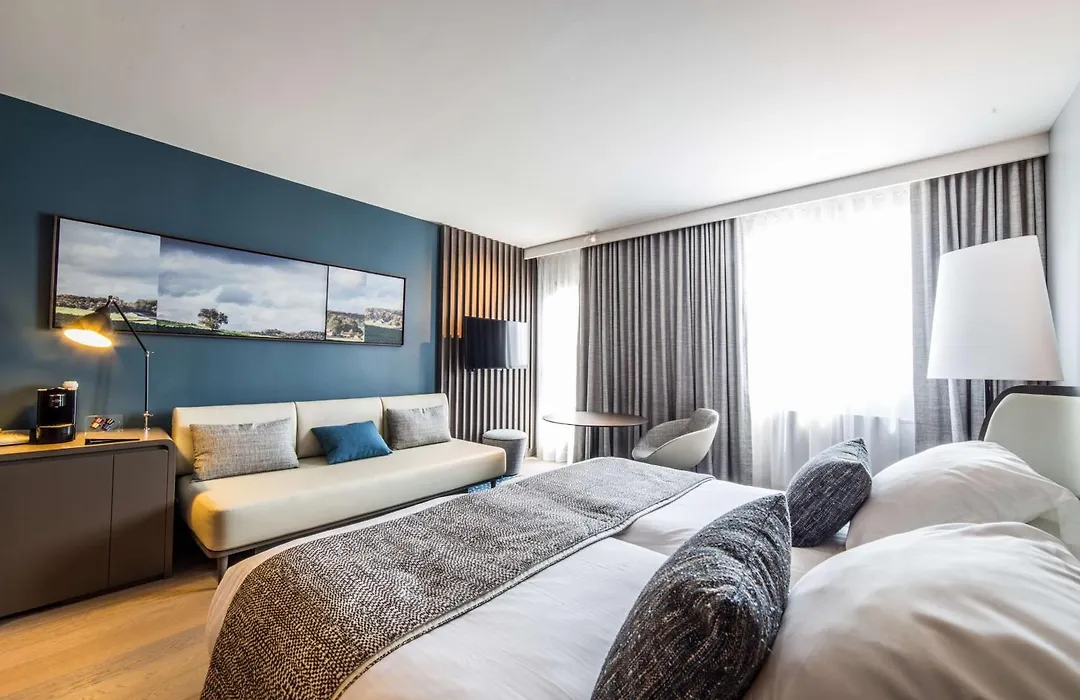 Best Western Premier Hotel De La Paix-1