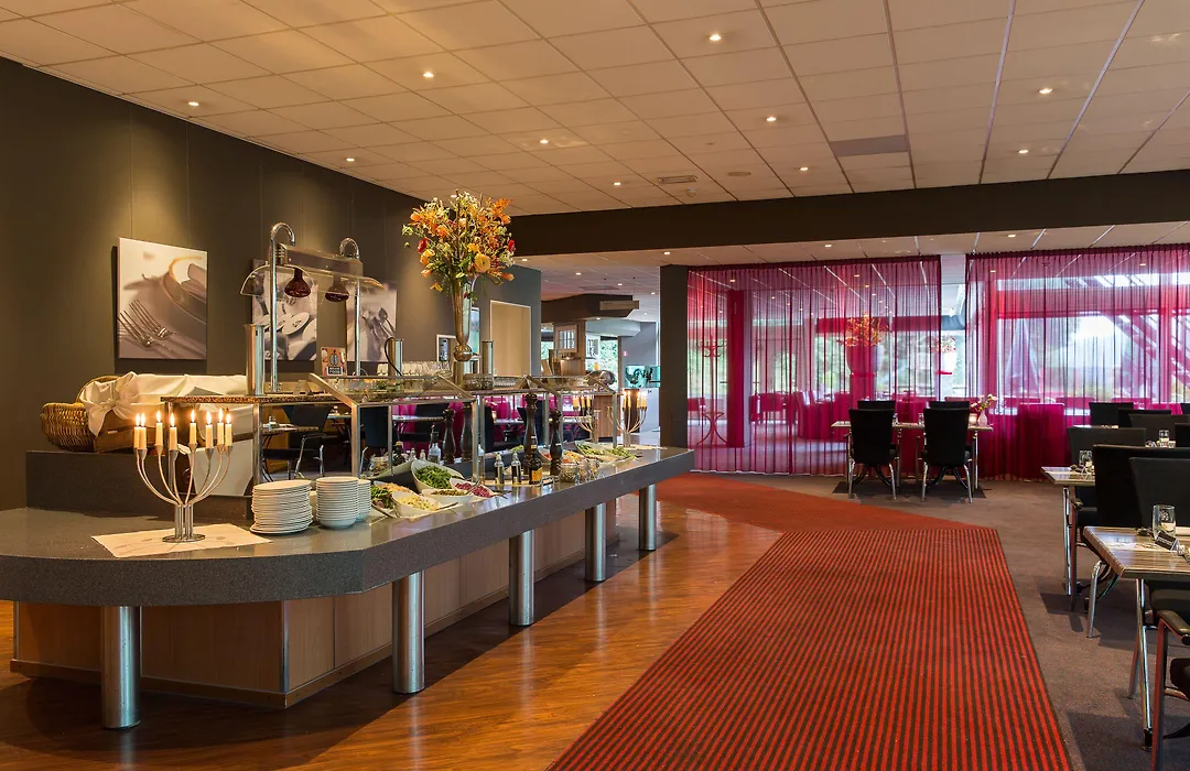 Postillion Hotel Arnhem-1