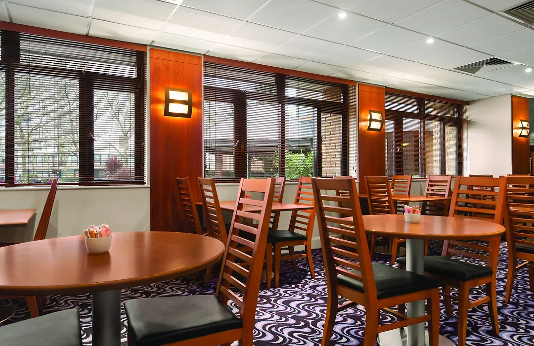Waterloo Hub Hotel And Suites-1