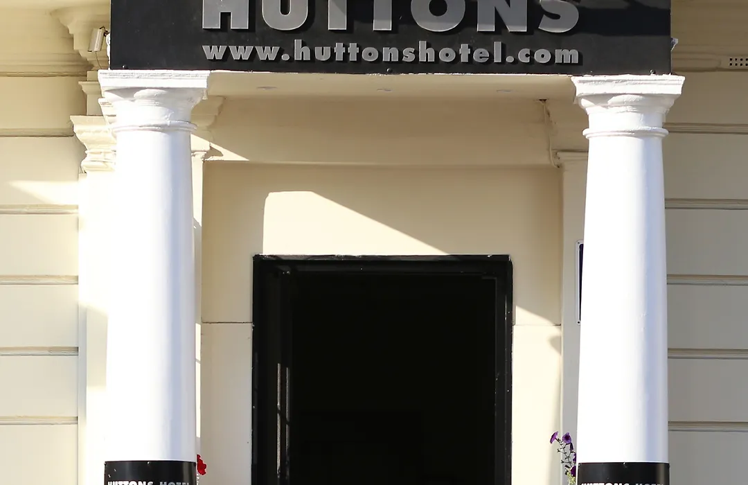 Huttons Hotel, Victoria London-1