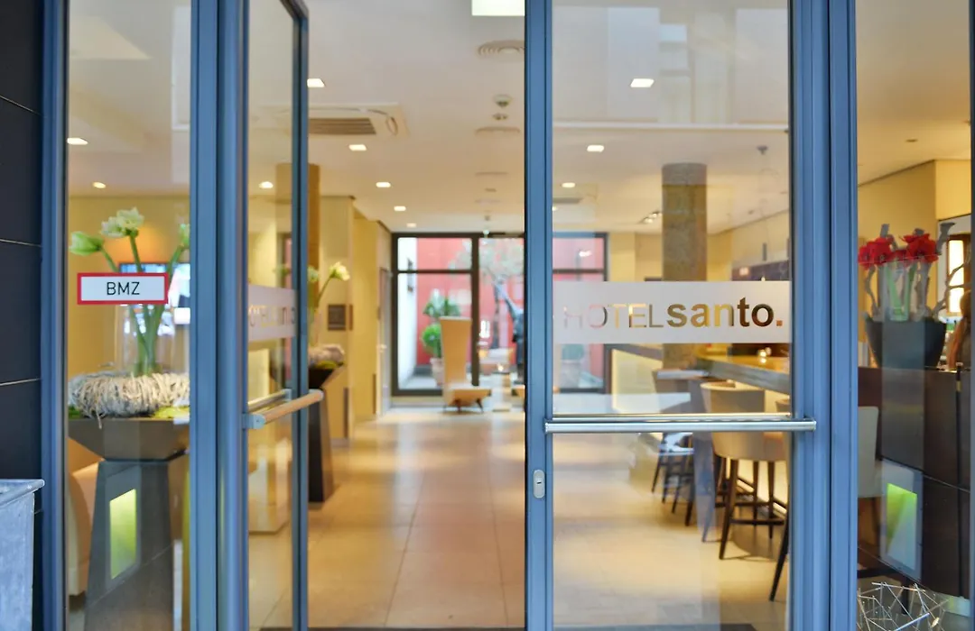 Hotel Santo-1