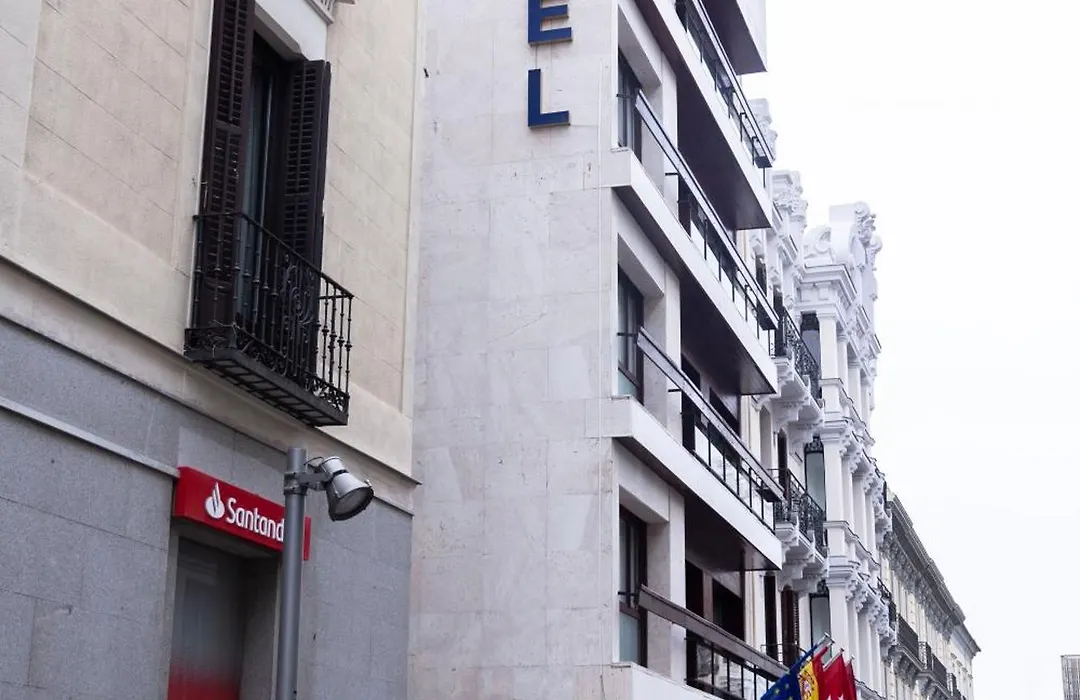 Hotel Serrano-1