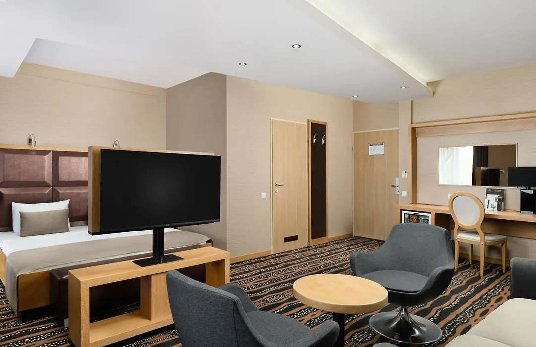 Aquaticum Debrecen Termal & Wellness Hotel-1