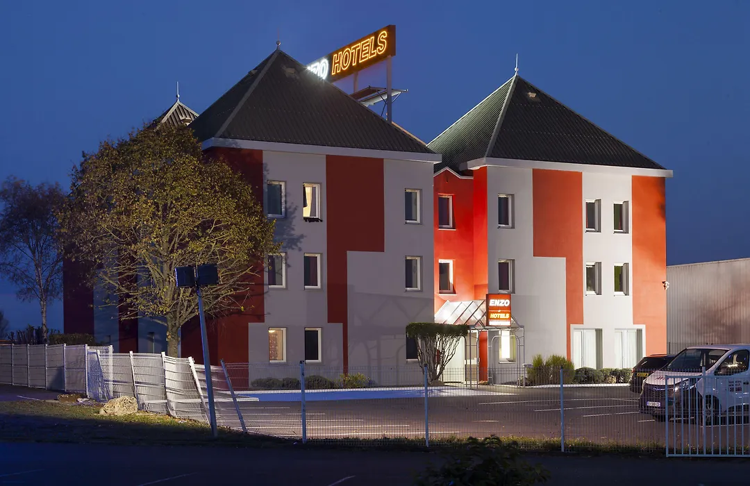 Enzo Hotels Chalons en Champagne-1