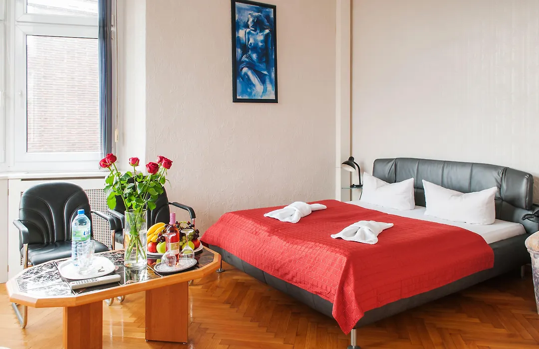 Hotel BELLEVUE am Kurfürstendamm-1