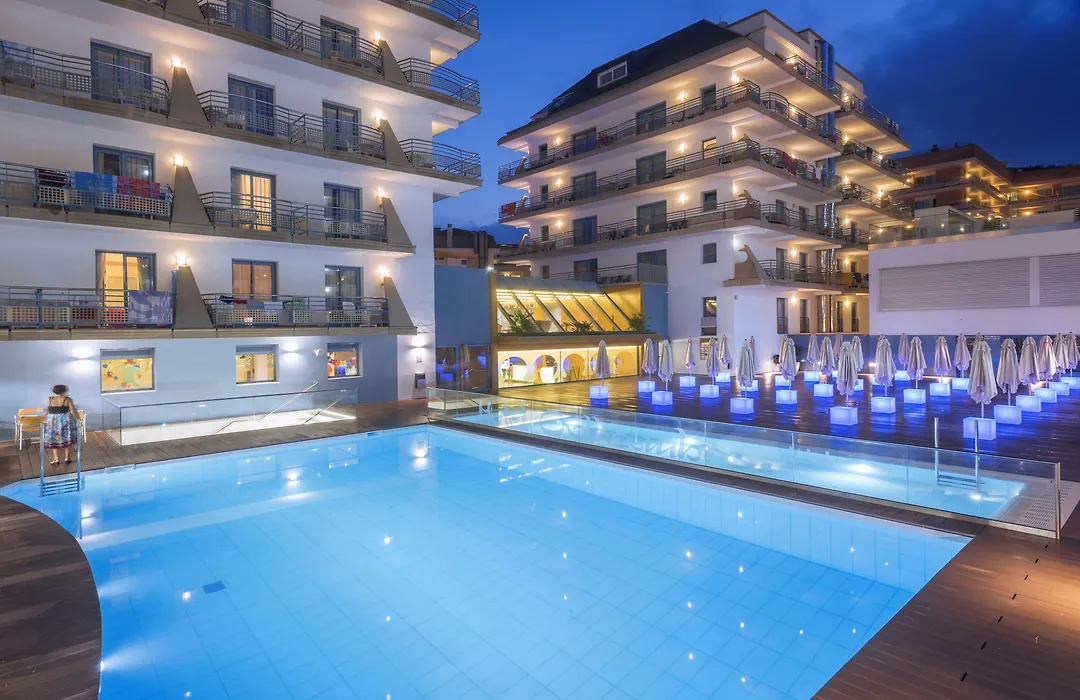 Hotel Alhambra-1