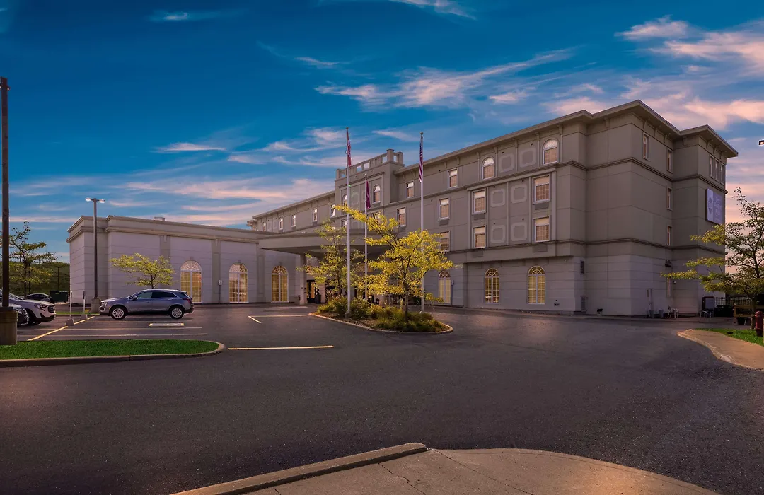 Best Western Plus Orangeville Inn & Suites-1