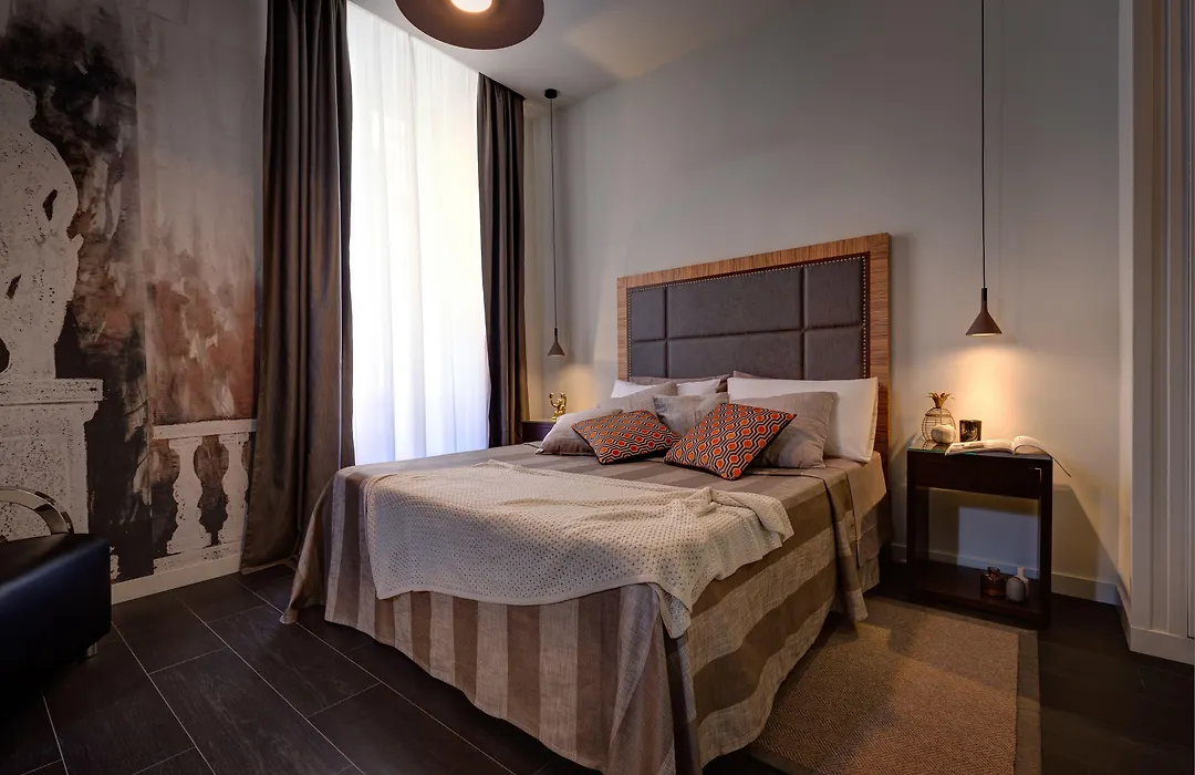 Intown Luxury House-1
