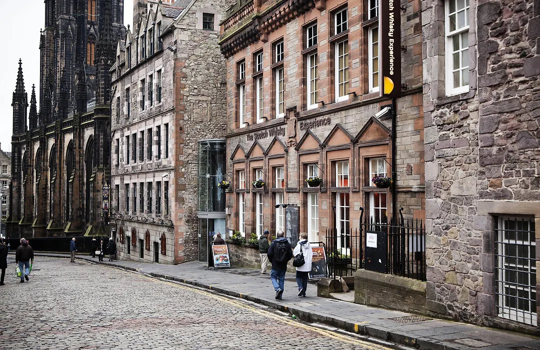 Fraser Suites Edinburgh-1