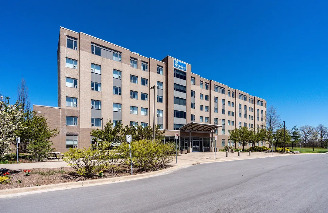 Residence & Conference Centre - Niagara-On-The-Lake-1