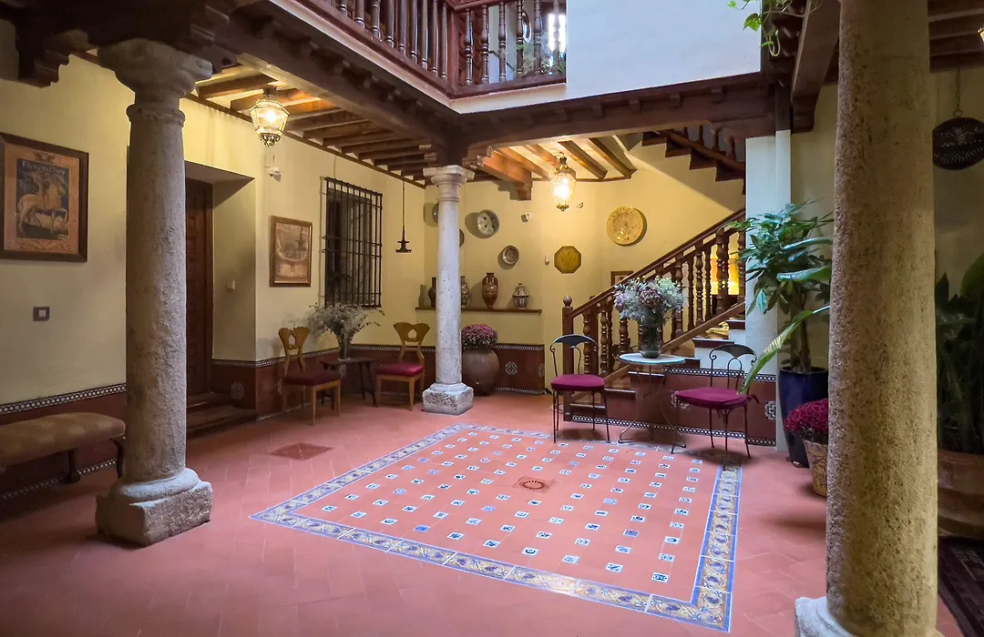 LUX San Miguel-1