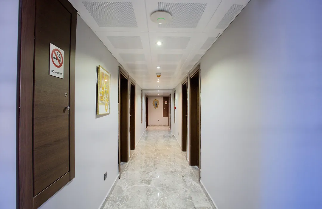 Grand Ant Hotel-1